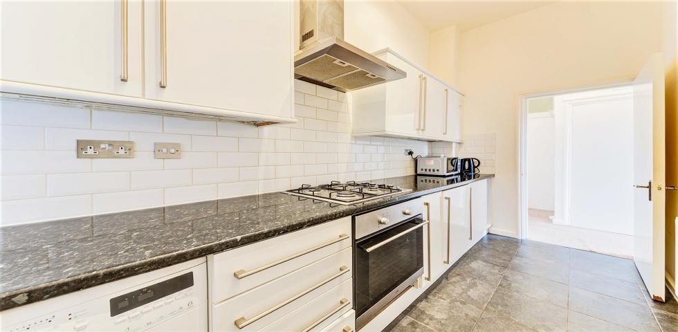 			GARDEN , 2 Bedroom, 1 bath, 1 reception Flat			 Shoot Up Hill, KILBURN